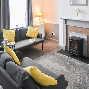 https://brookshaw-cottage.yorkshirehotels.net