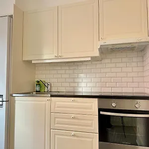 https://apt-stay-sder-cozy.find-stockholm-hotels.com